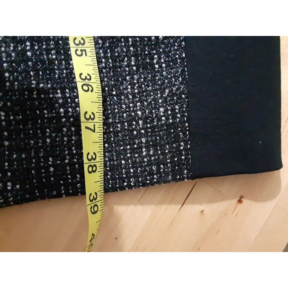 Tahari Dress Womens Size 8 Black Tweed Panel Sheath Round Neck Sleeveless work - Picture 9 of 9